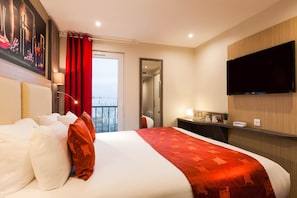 Premium bedding, desk, free cots/infant beds, free WiFi - Comfort Hotel Orleans Olivet Provinces (Olivet)