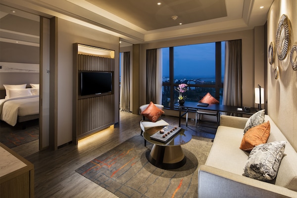 1 slaapkamer, luxe beddengoed, een minibar, een kluis op de kamer