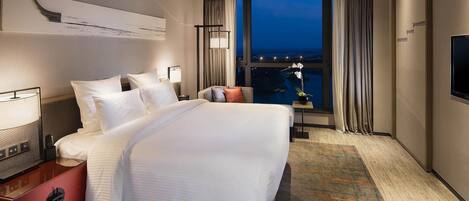 Premium bedding, minibar, in-room safe, desk