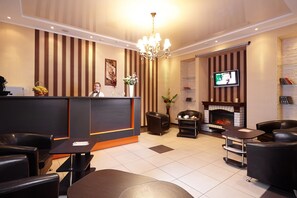Bar (on property) - Vladimirskaya Hotel (Belgorod)