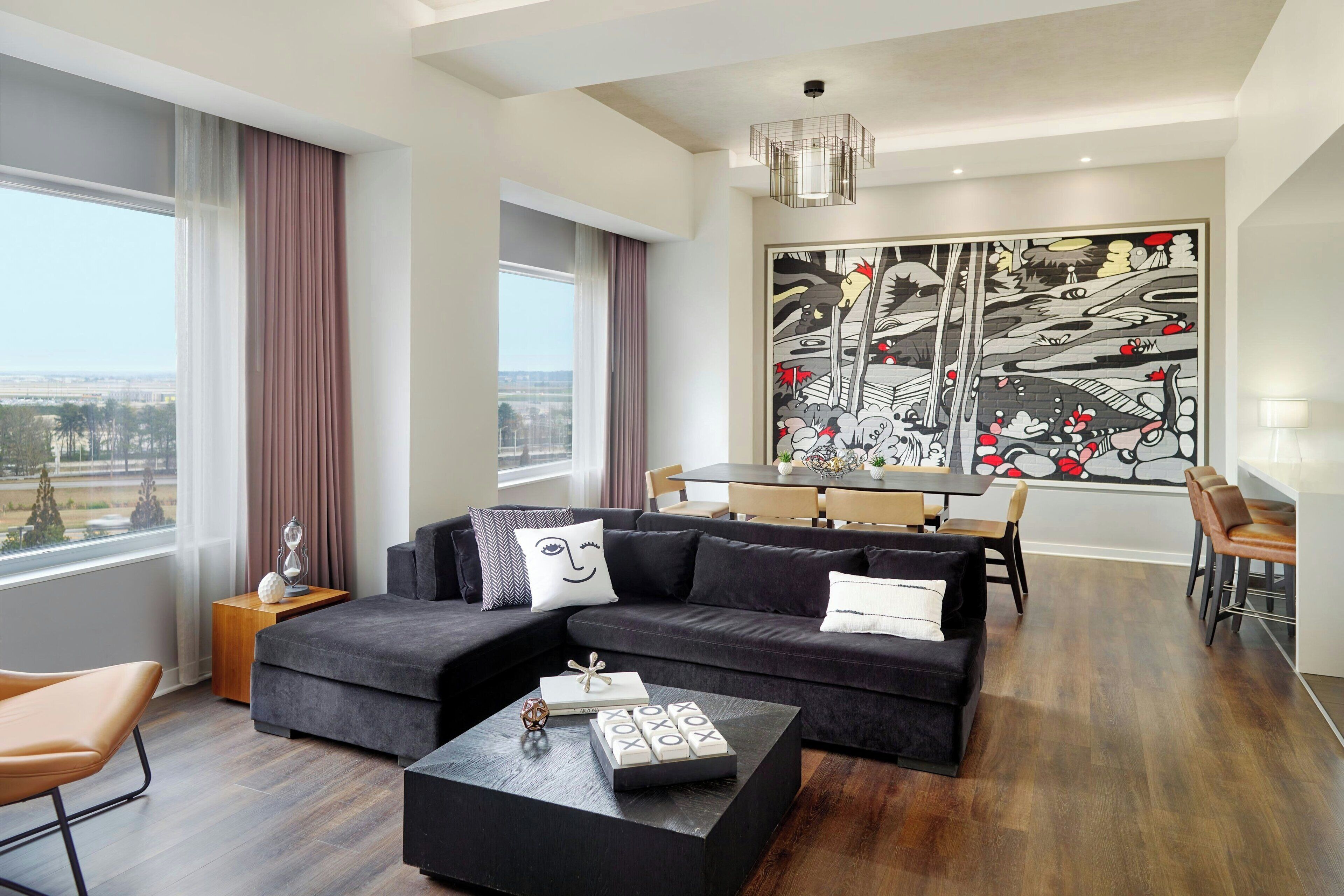 液晶电视、收费电影