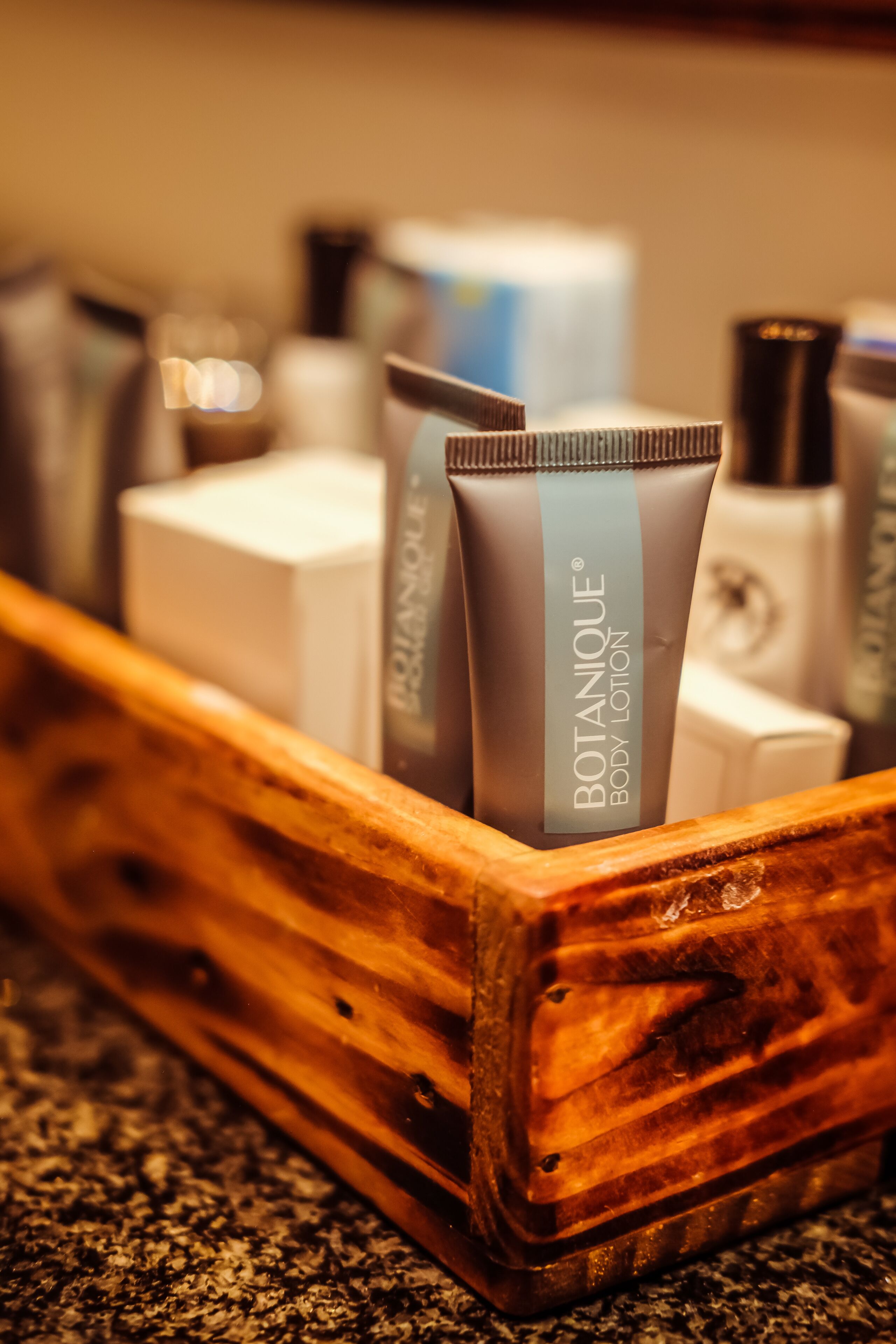 family room | bathroom | free toiletries, hair dryer, towels, soap