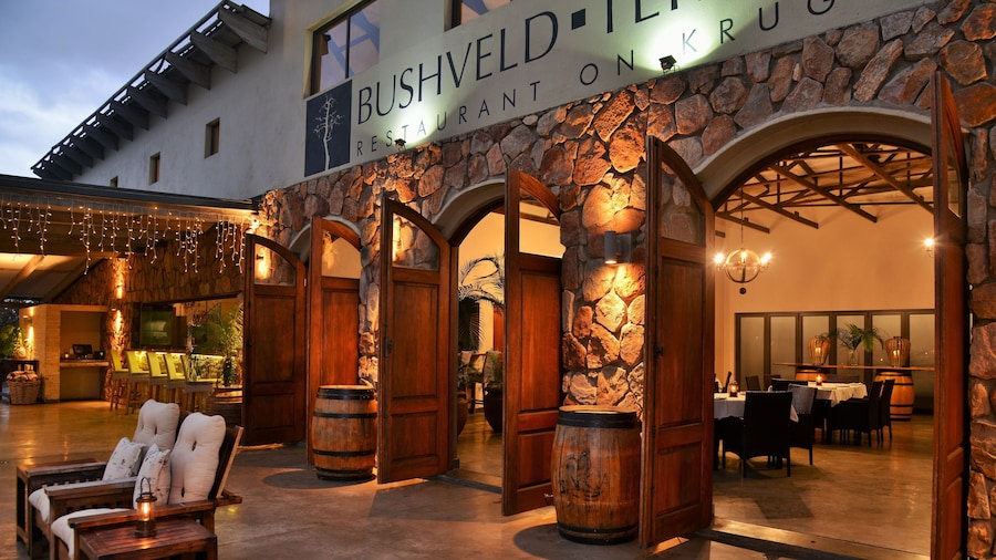 Bushveld Terrace Safari Hotel, Lodge & Spa