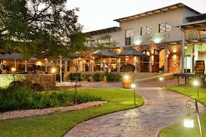 Property grounds - Bushveld Terrace Safari Hotel, Lodge & Spa (Phalaborwa)
