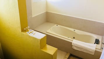Jet tub