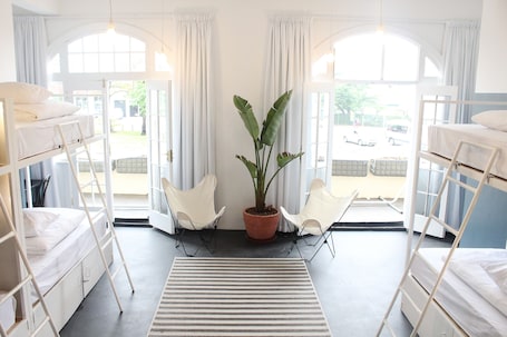 6 Sleeper, Female Dorm  | 1 bedroom, free WiFi, bed sheets