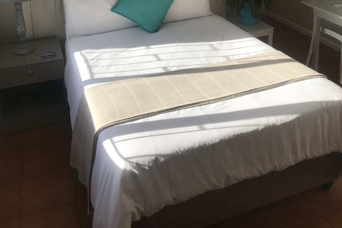 Premium bedding, individually decorated, individually furnished, desk
