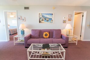 Appart'hôtel, 2 grands lits, vue océan (HIB-B201 3 Pools Ocean View Free Tix ) | Coin séjour