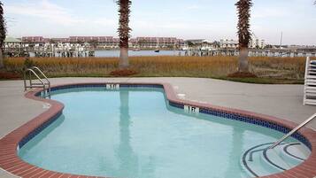 Alberca al aire libre