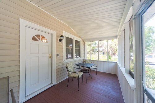 W Huron 110 2 Bedroom Holiday Home By My Ocean Rentals