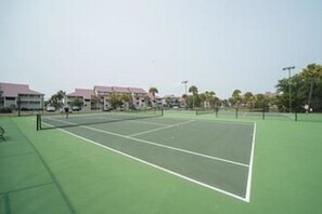 Family House, 2 Bedrooms, River View | Tennis court