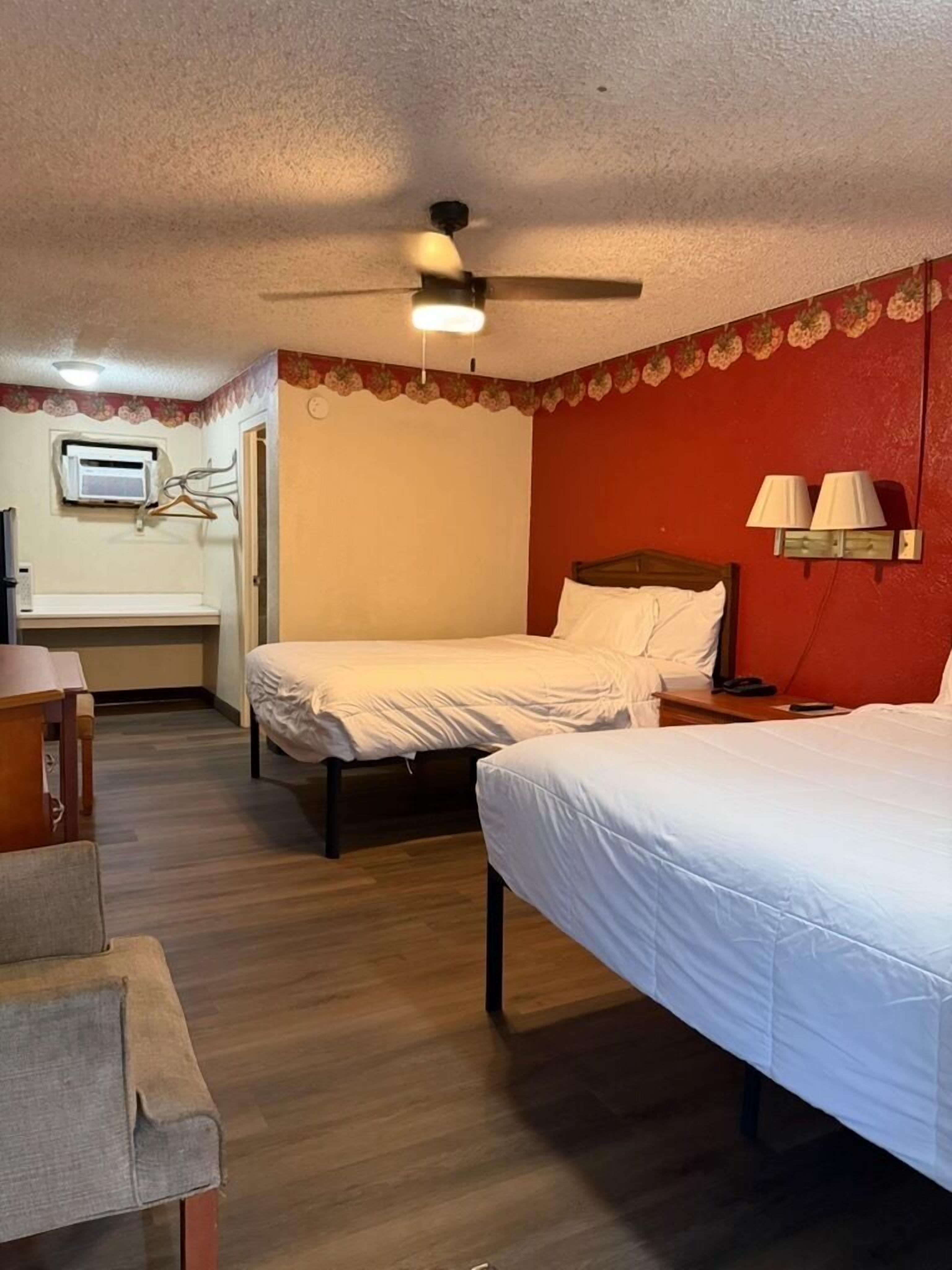 ダブルルーム | アイロン / アイロン台、WiFi (無料)、ベッドシーツ