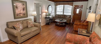 At Last Holiday Home 5 bedroom By Affordable Large Properties