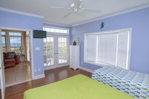 Comfort House, 6 Bedrooms, Ocean View