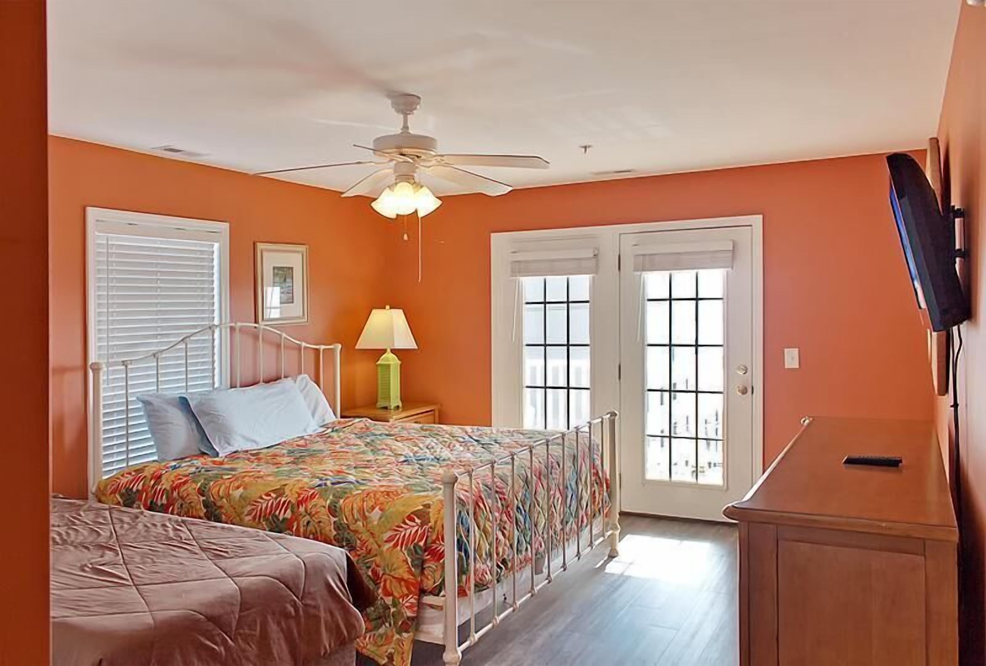 Comfort House, 6 Bedrooms, Ocean View