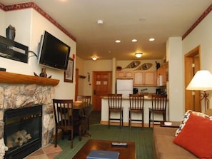 Apartment, 2 Bedrooms - Hidden River Lodge 2 Bedroom Apartment by Key to the Rockies (Keystone)