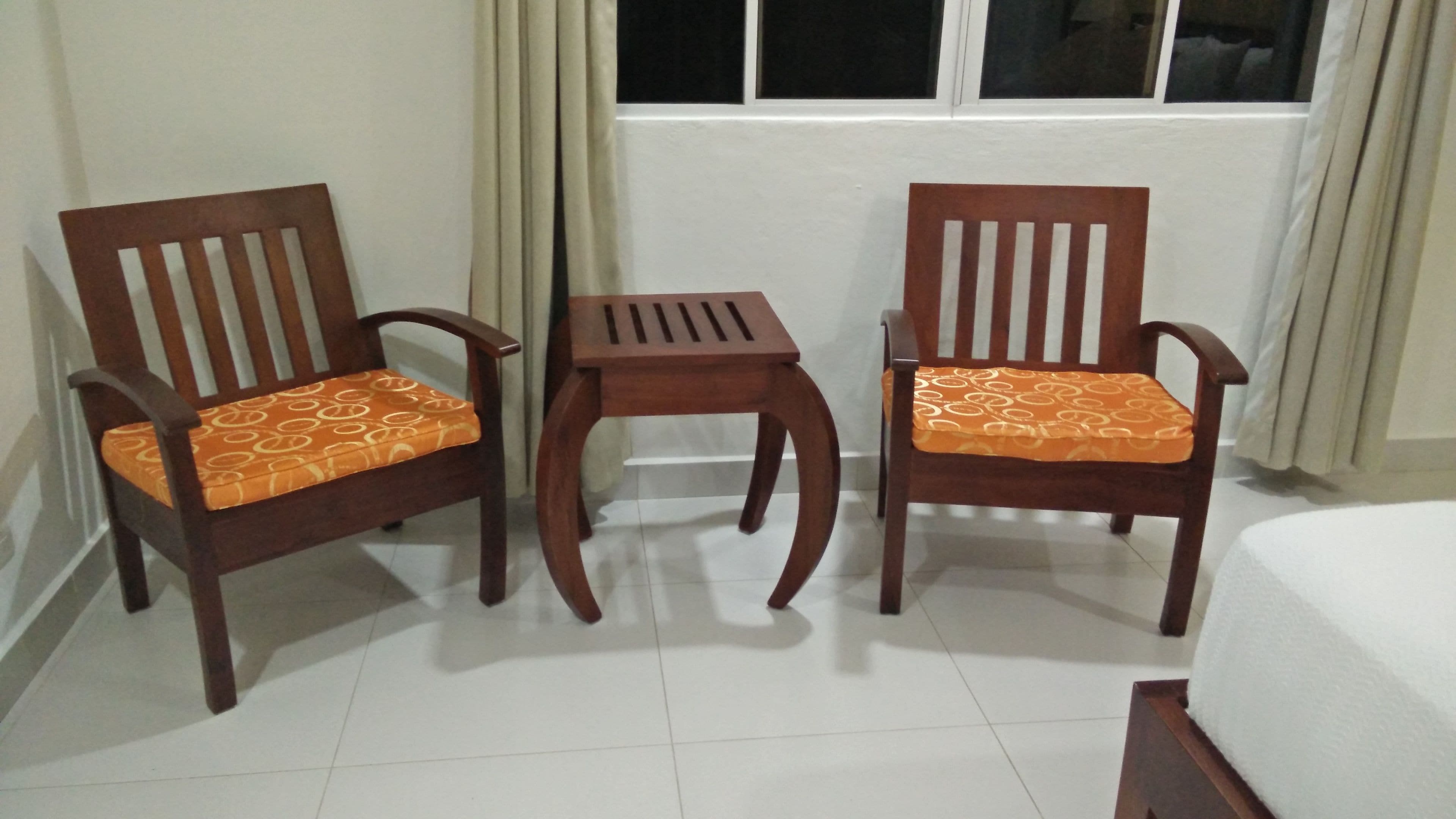 deluxe room, 1 queen bed | 1 bedroom, premium bedding, pillow-top beds, in-room safe