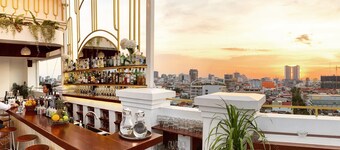 Point Boutique Hotel