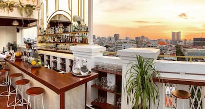 Point Boutique Hotel