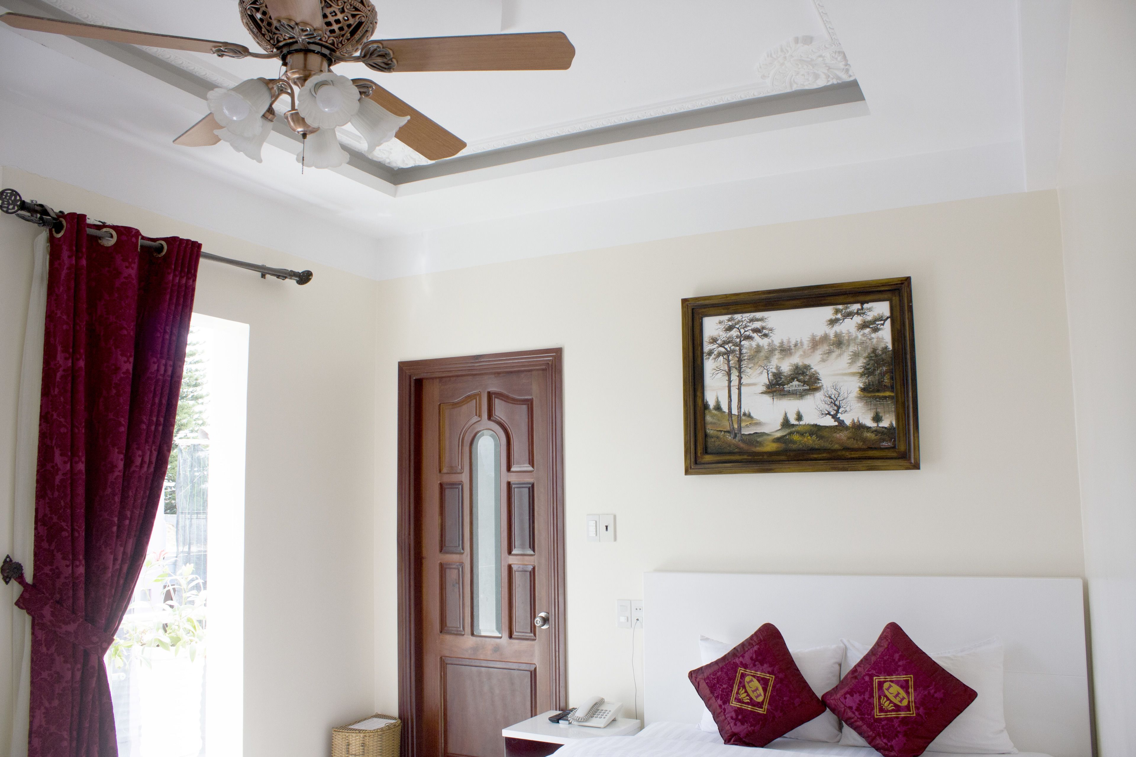 deluxe double room, balcony | blackout curtains, soundproofing, free wifi, bed sheets