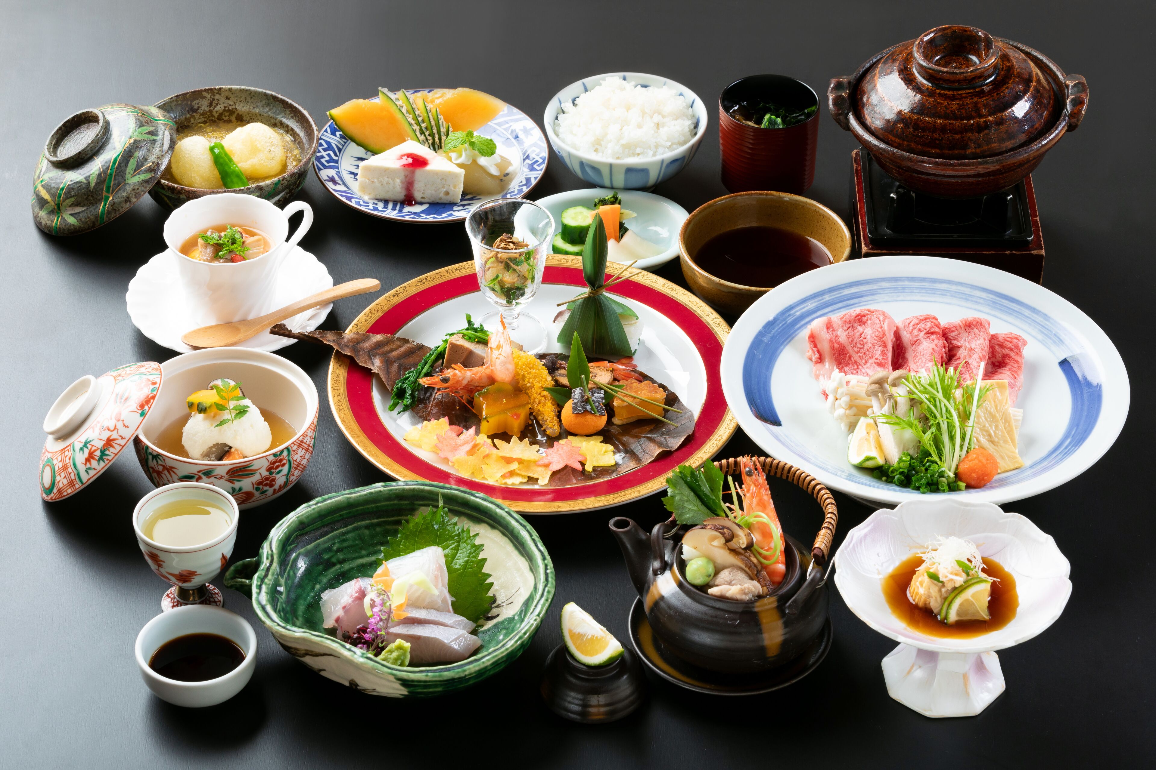 餐饮