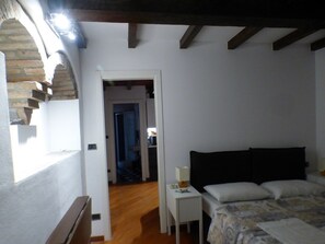 Deluxe Apartment | Living area