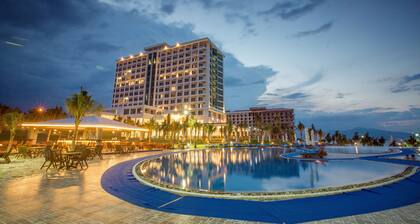 Golden Peak Resort & Spa