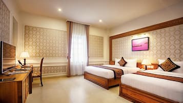 Premium bedding, minibar, in-room safe, desk