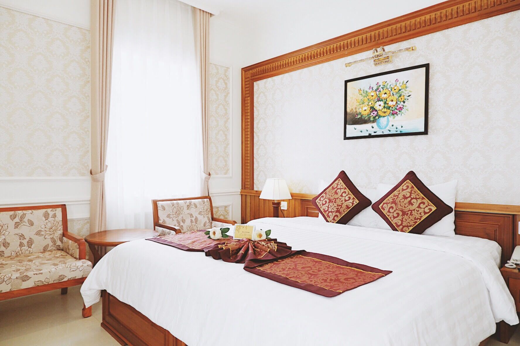 Quarto | Roupas de cama premium, frigobar, cofres nos quartos, escrivaninha