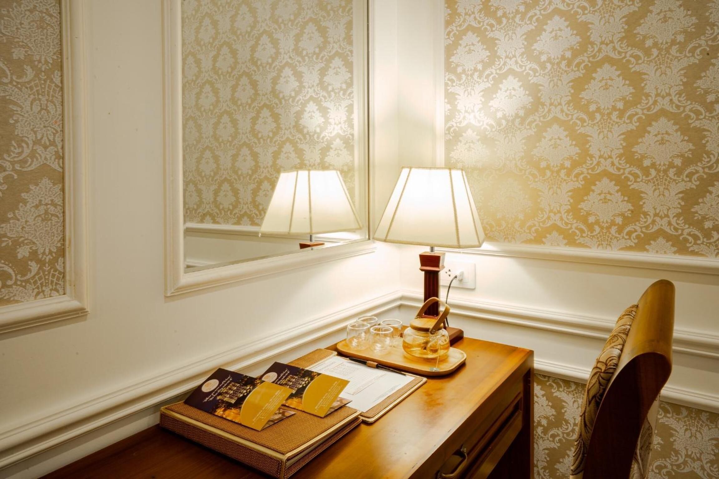 1 bedroom, premium bedding, minibar, in-room safe