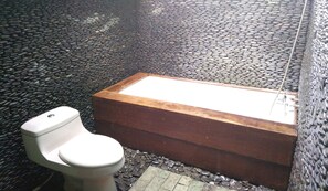 免费洗浴用品、毛巾
