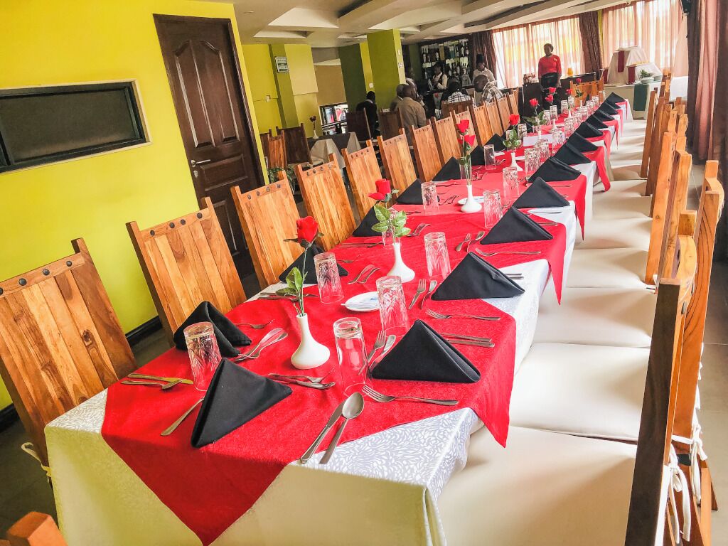 Café da manhã, almoço e jantar