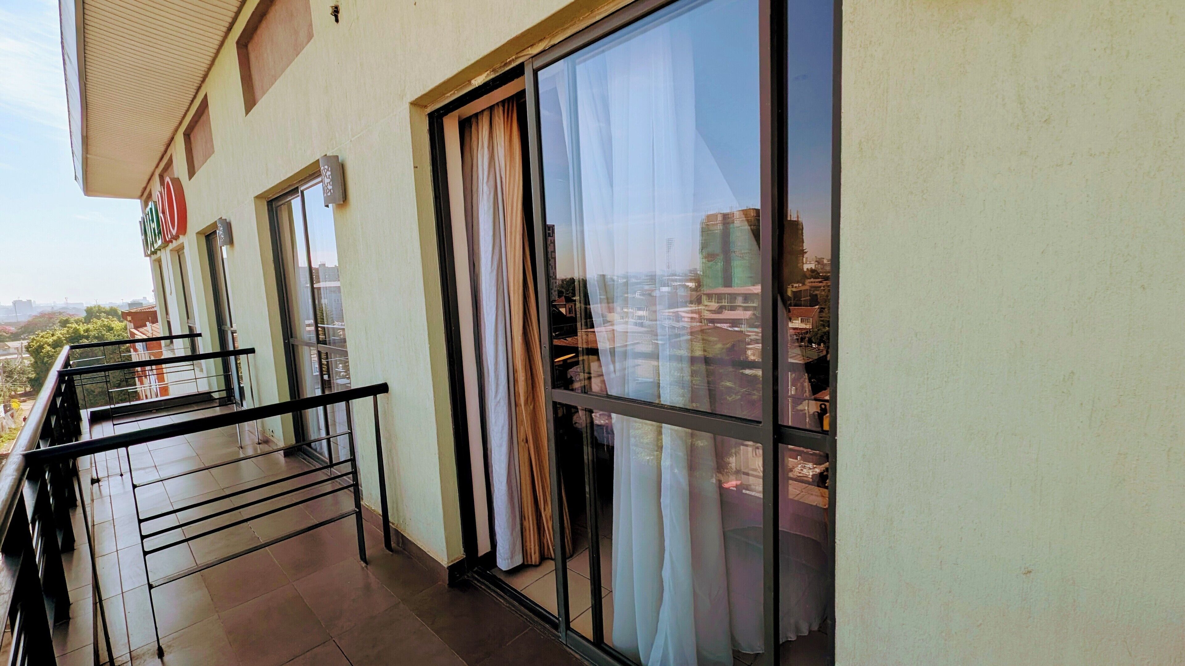 premium bedding, in-room safe, desk, blackout curtains