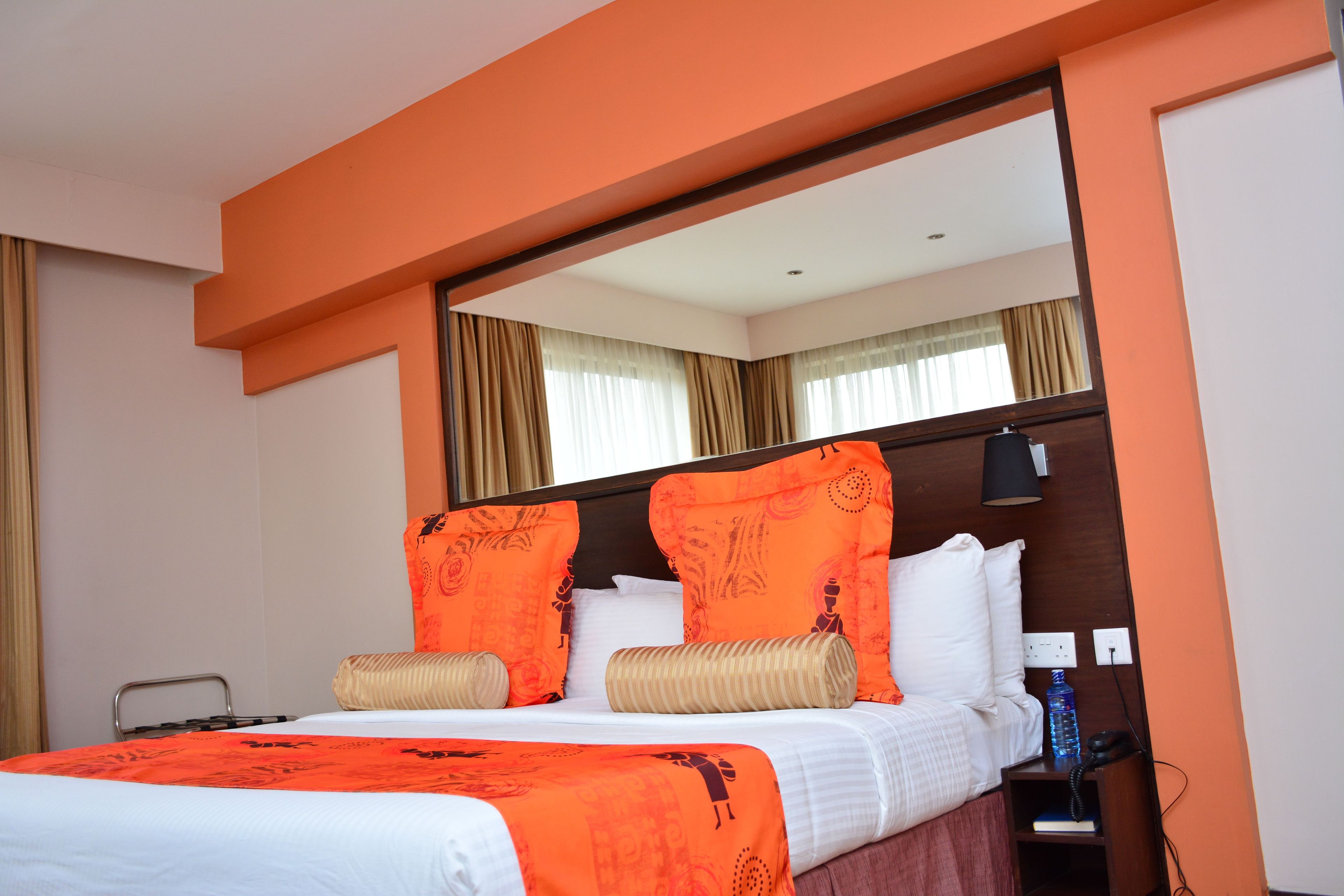 premium bedding, in-room safe, desk, blackout curtains