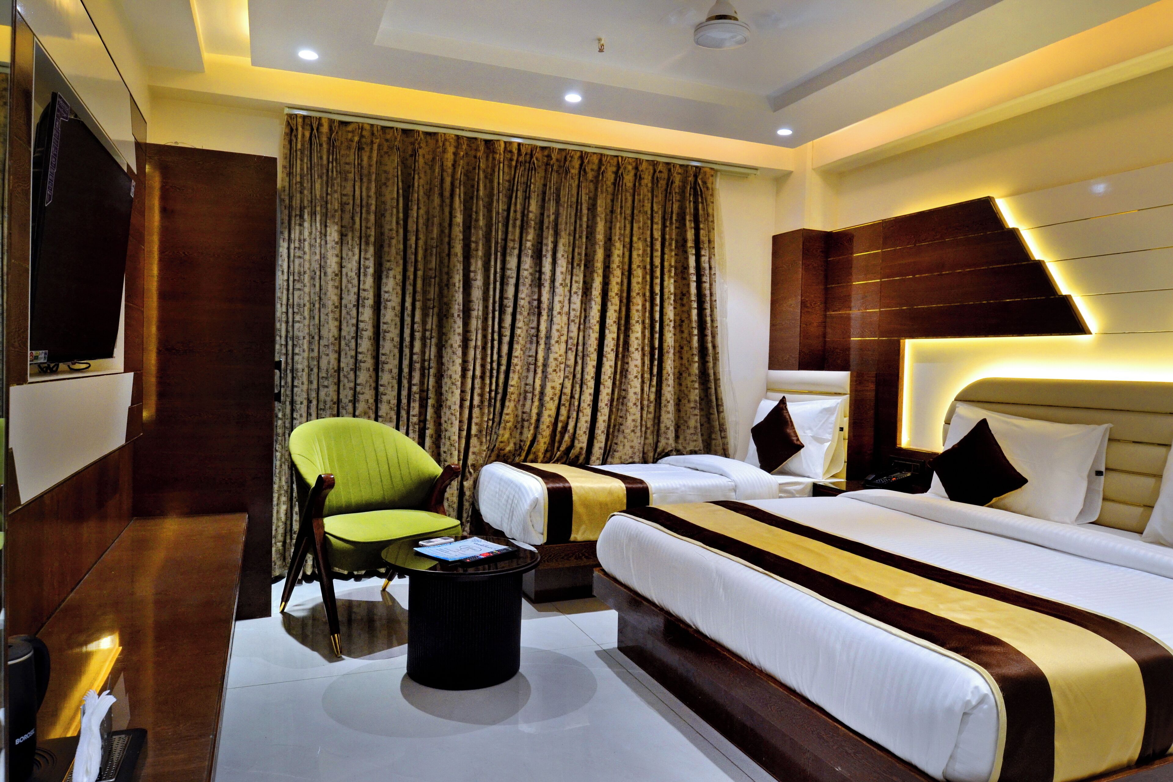 Foto - Hotel S & G Grand Plaza 300 Meter From New Delhi Railway Station