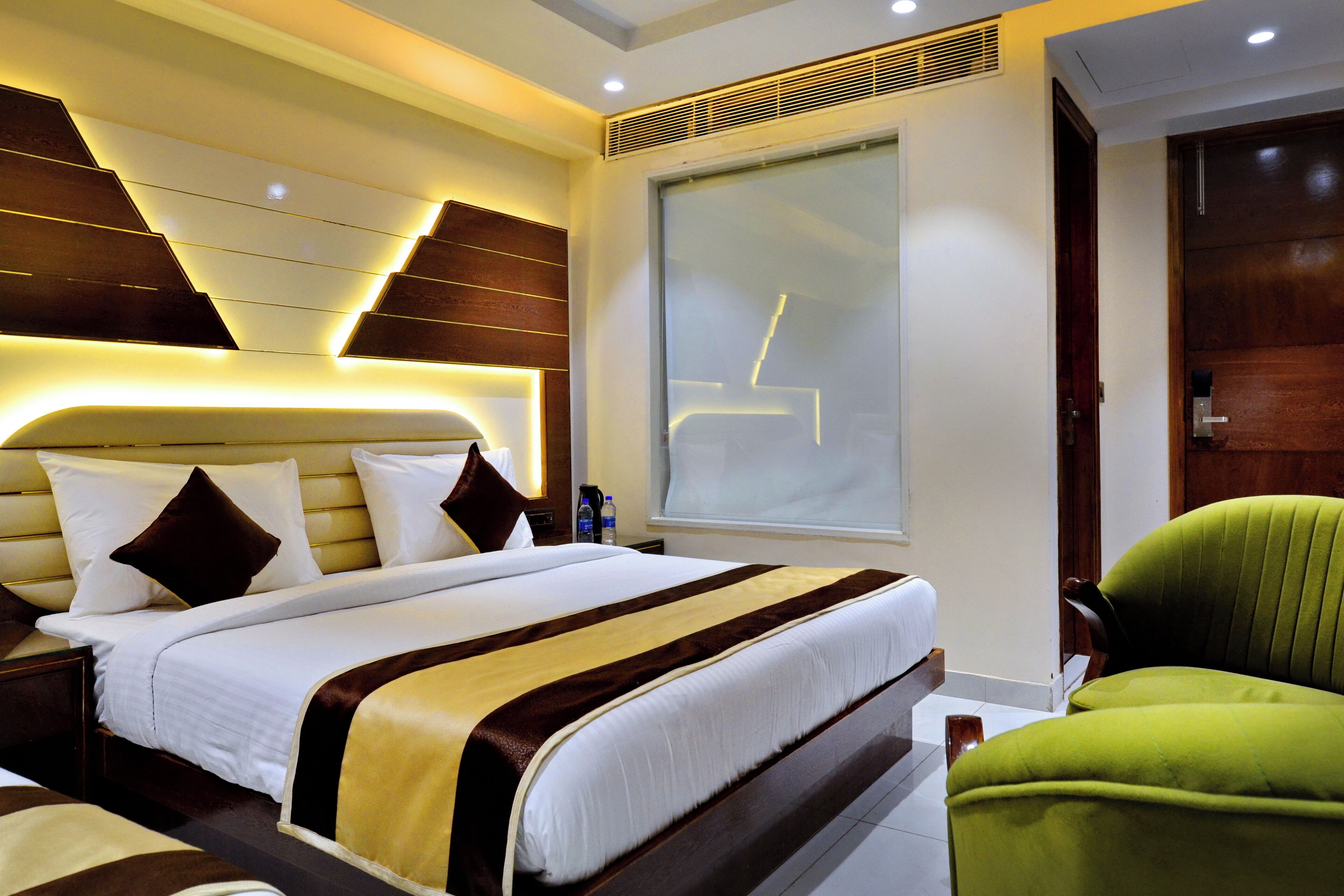 Foto - Hotel S & G Grand Plaza 300 Meter From New Delhi Railway Station