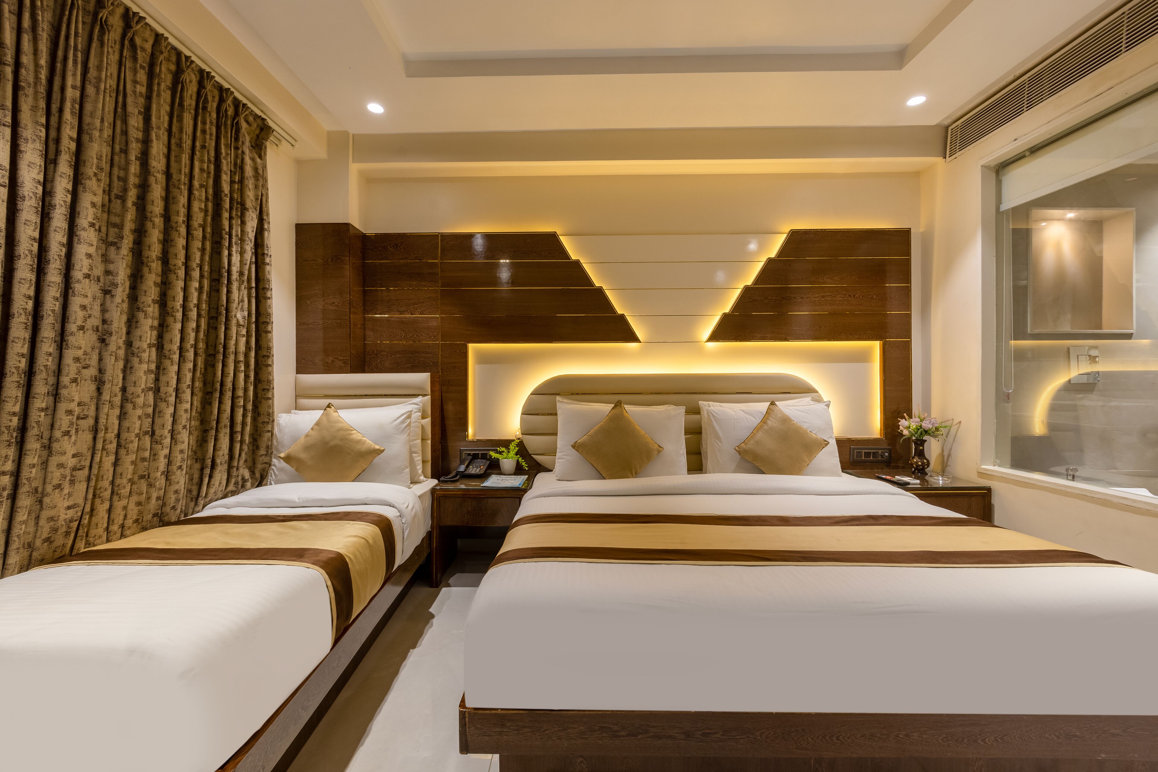 Foto - Hotel S & G Grand Plaza 300 Meter From New Delhi Railway Station