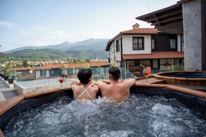 Front of property - Ruskovets Resort & Thermal SPA (Bansko)
