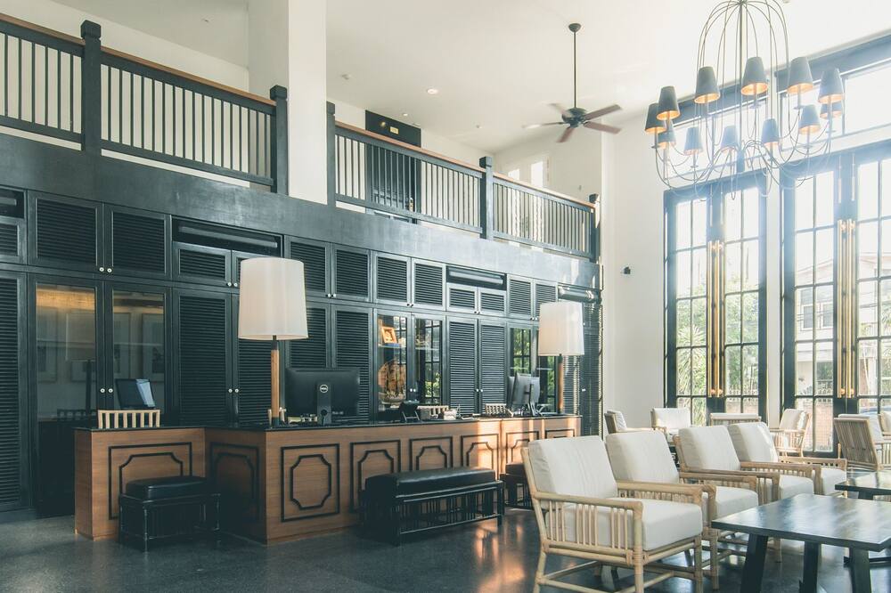 Buri Siri Hotel