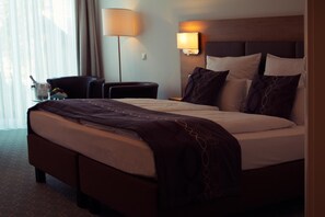Premium bedding, in-room safe, desk, soundproofing