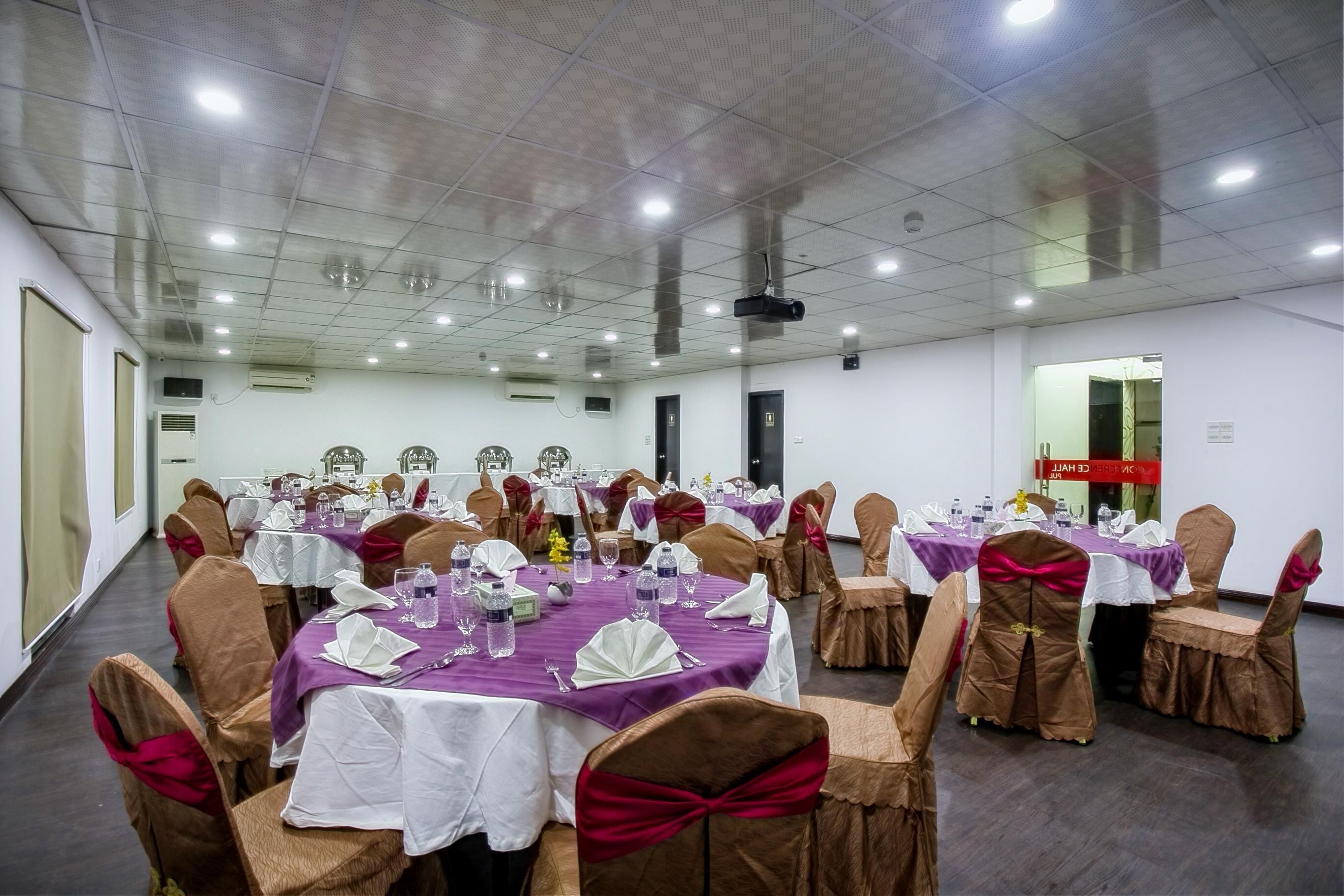 Meeting facility