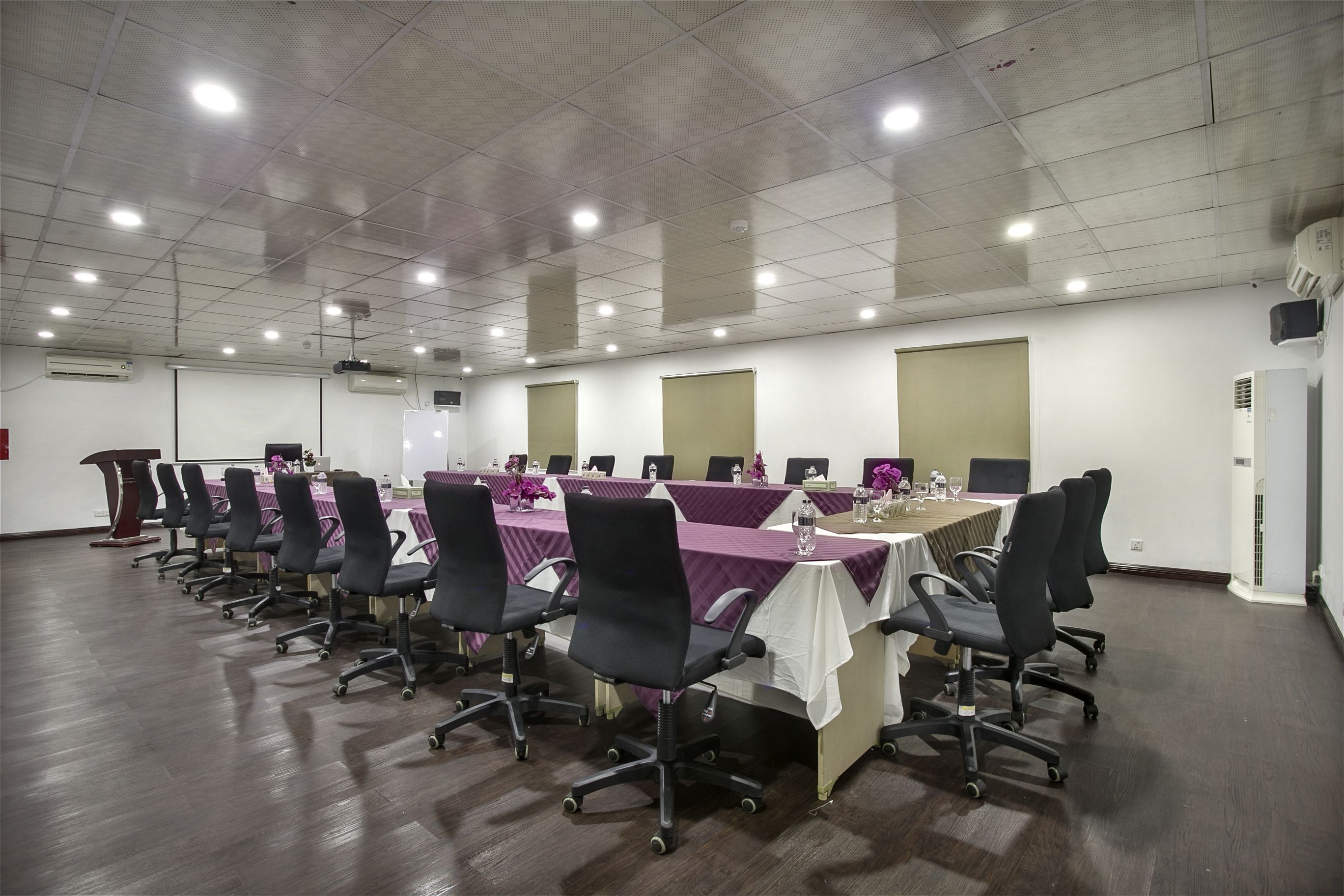 Photo - Hotel Highgarden