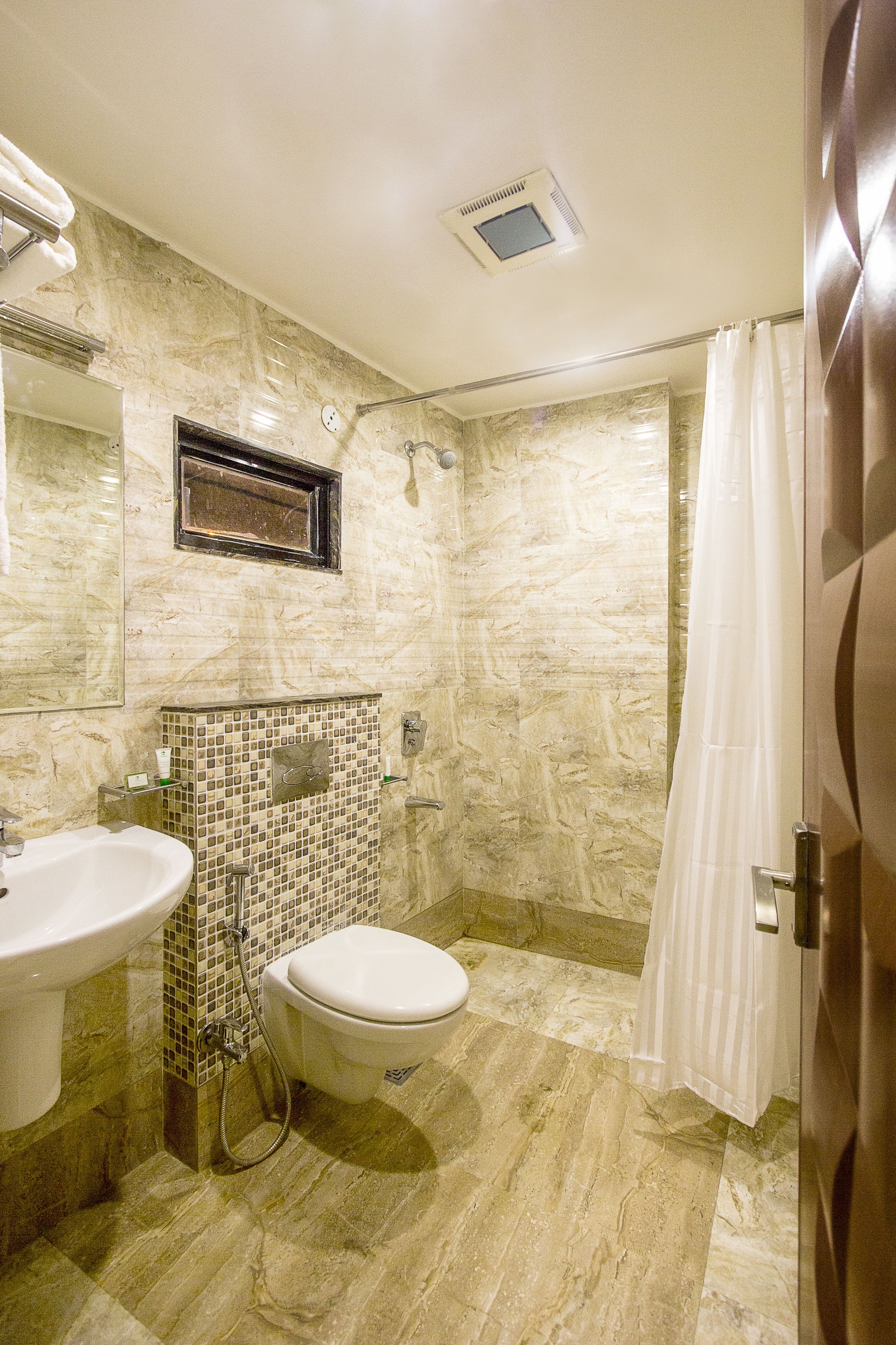 standard room | bathroom | shower, free toiletries, towels, soap