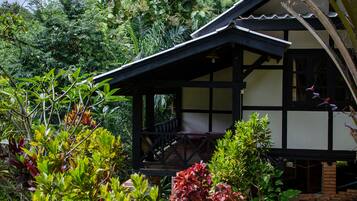 Garden View Double Bungalow | In-room safe, desk, free cribs/infant beds, rollaway beds