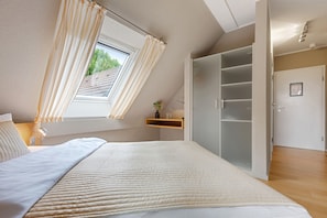 Economy Single Room
