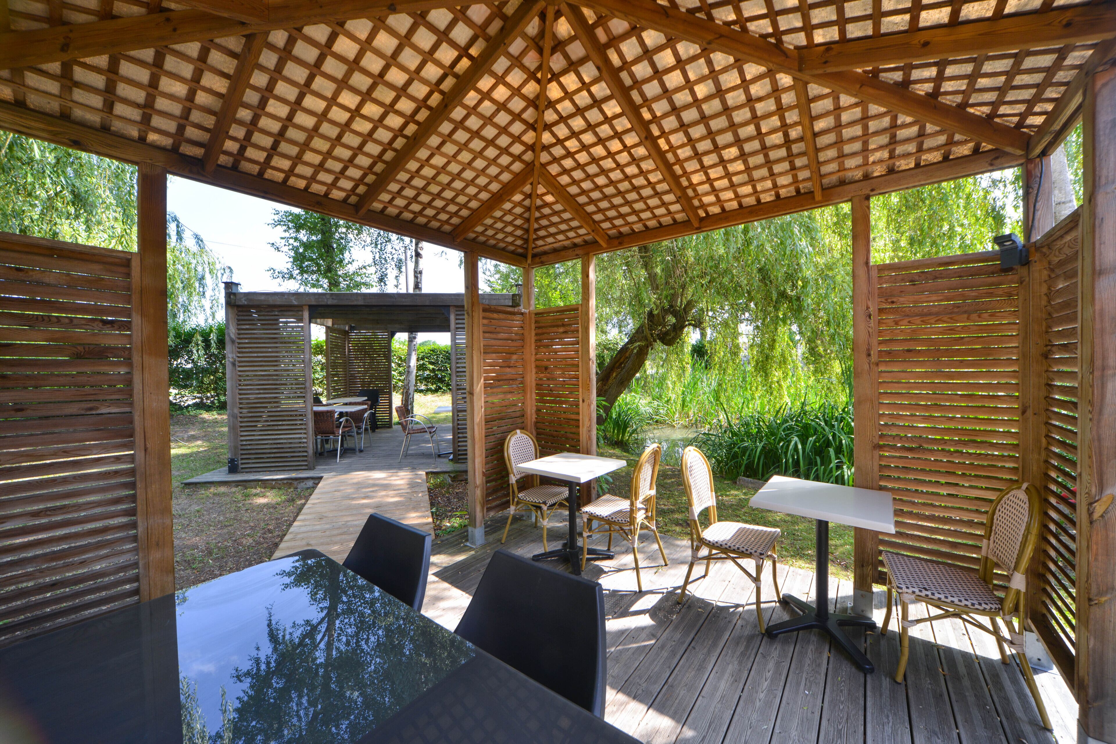 บริเวณภายนอก