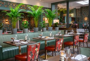 Se sirven desayunos, almuerzos y cenas