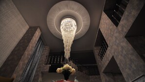 Interior detail - Manhattan Hotel (Ankara)