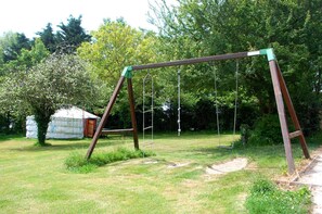 Área de juegos infantiles al aire libre