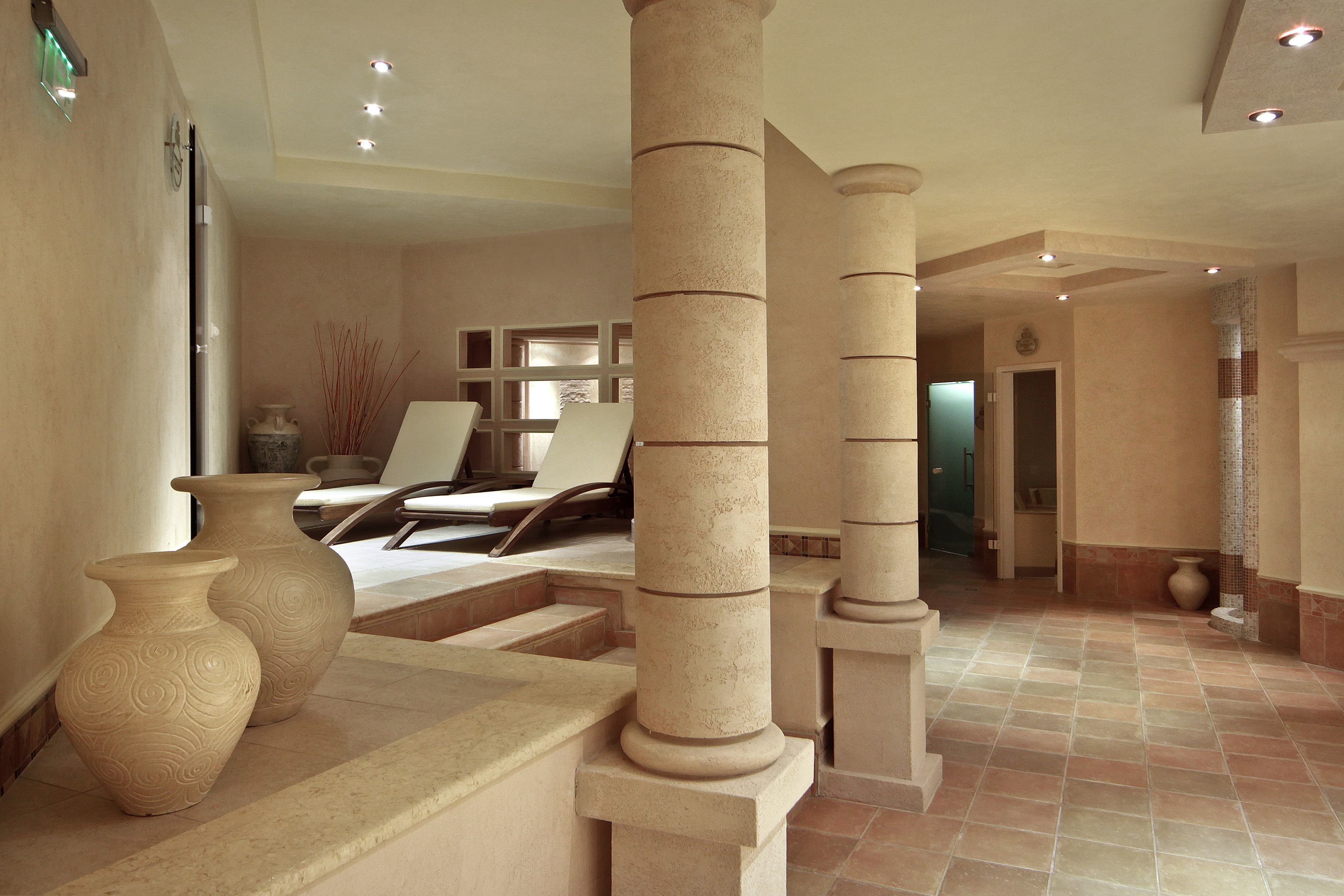 Behandlingsrom for par, badstue, dampbad og tyrkisk bad/hamam